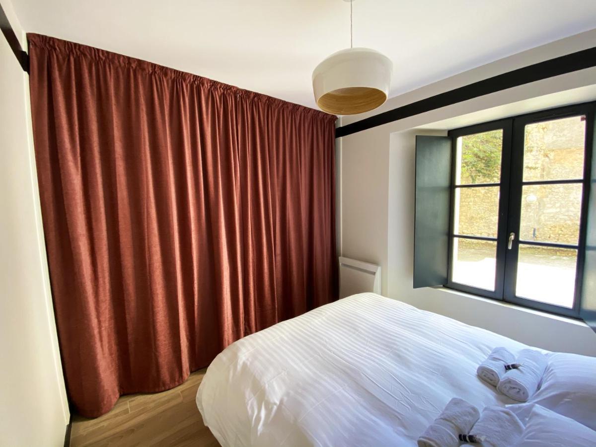 Celeste - Hypercentre Parking Prive Apartman Poitiers Kültér fotó